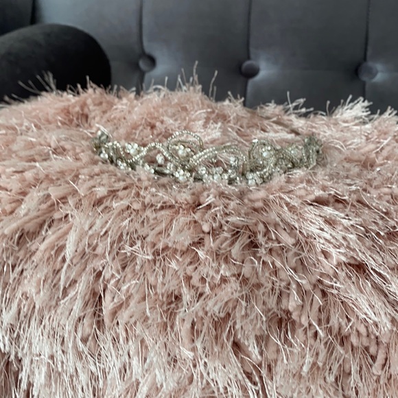 Tiara - Picture 2 of 3